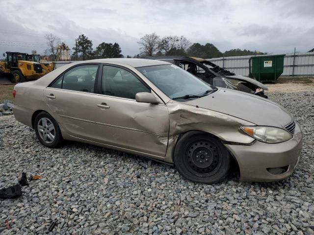 2005 Toyota Camry LE