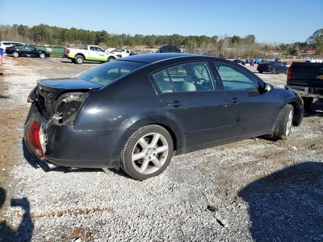 2004 Nissan Maxima SE