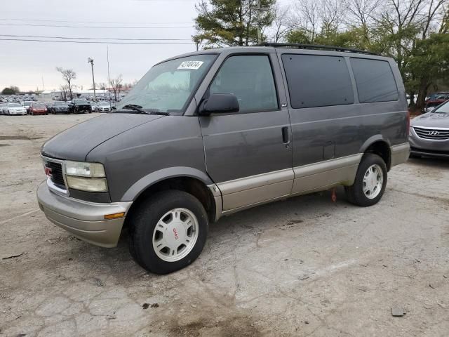 2004 GMC Safari XT