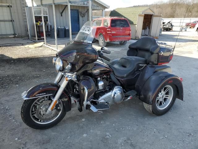 2011 Harley-Davidson Flhtcutg