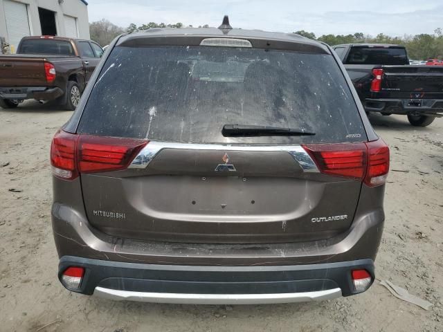 2018 Mitsubishi Outlander ES