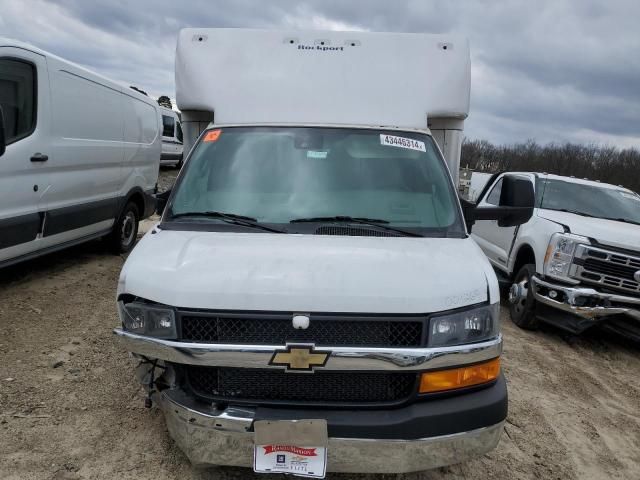 2022 Chevrolet Express G3500