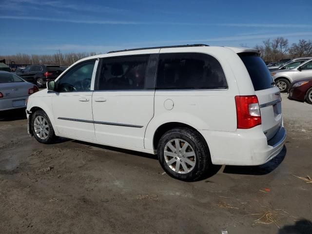 2016 Chrysler Town & Country Touring