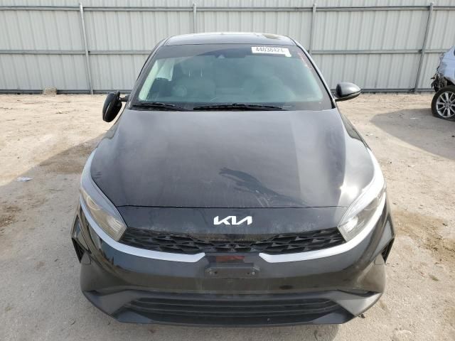 2022 KIA Forte FE