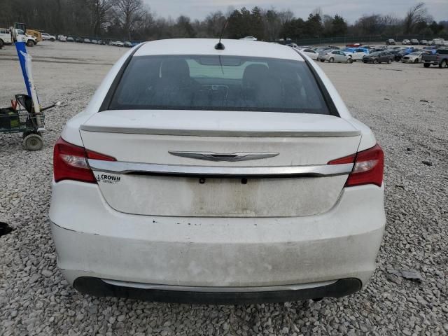 2013 Chrysler 200 Touring