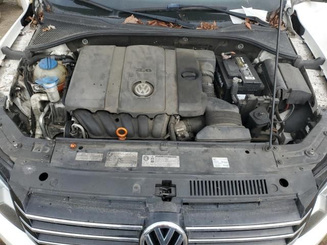 2012 Volkswagen Passat SE