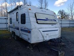 Salvage trucks for sale at Woodburn, OR auction: 1998 Fleetwood Terry