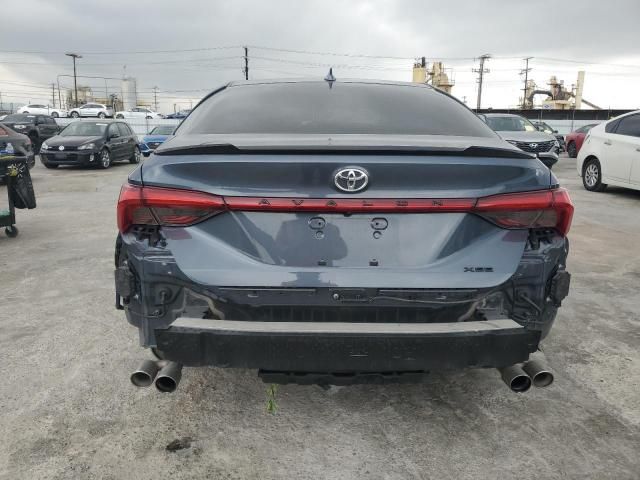 2019 Toyota Avalon XLE