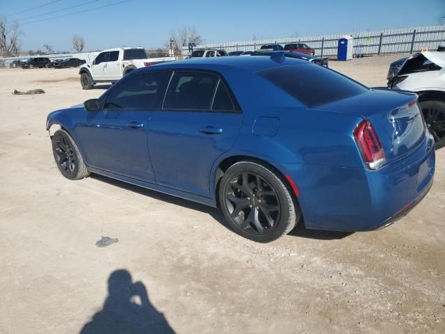 2021 Chrysler 300 Touring