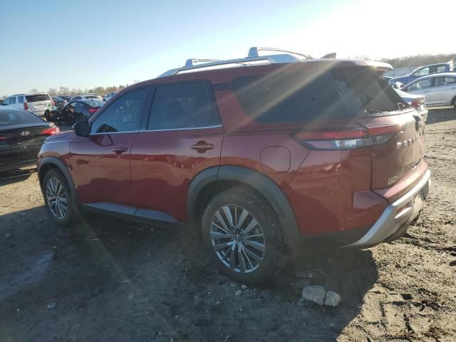 2022 Nissan Pathfinder SL