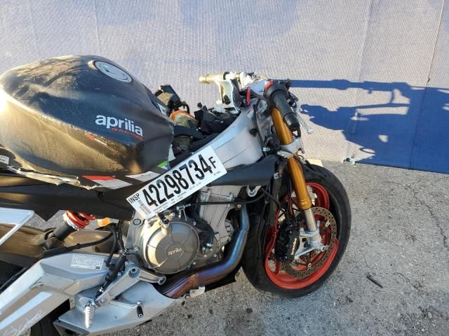 2023 Aprilia RS 660