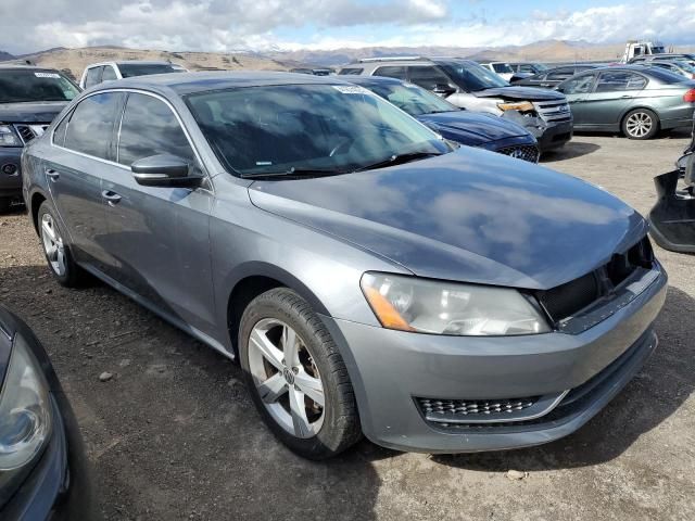 2014 Volkswagen Passat SE