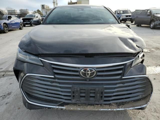 2019 Toyota Avalon XLE