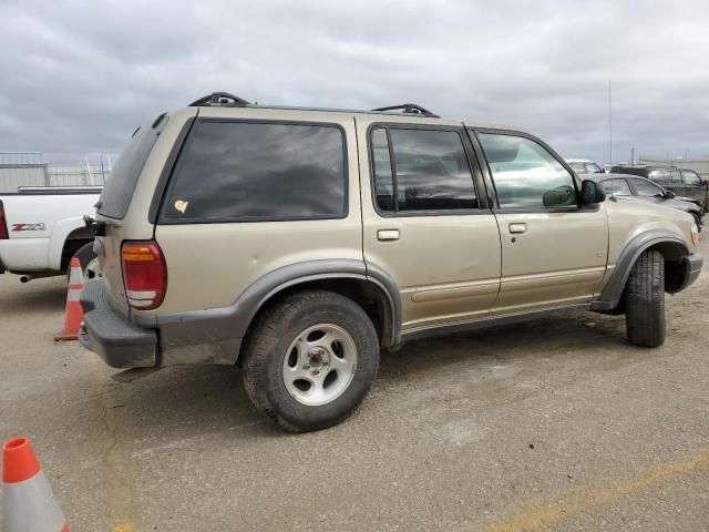 2000 Ford Explorer XLT