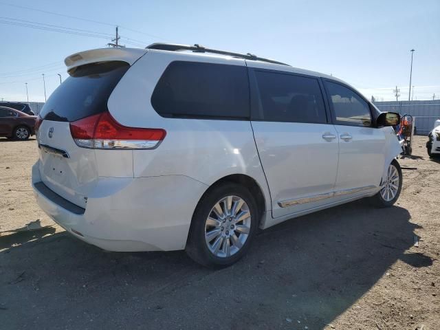 2011 Toyota Sienna XLE