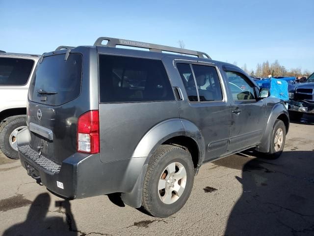 2006 Nissan Pathfinder LE