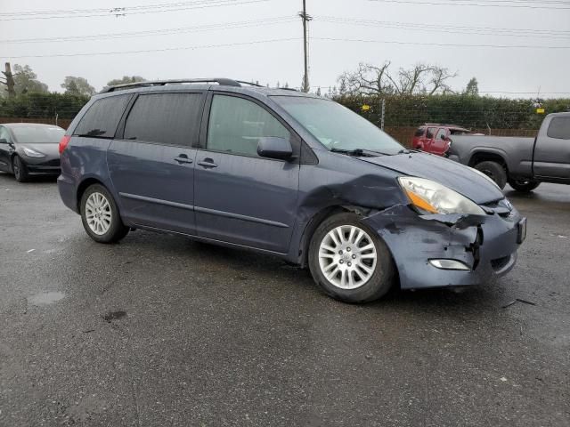 2009 Toyota Sienna XLE