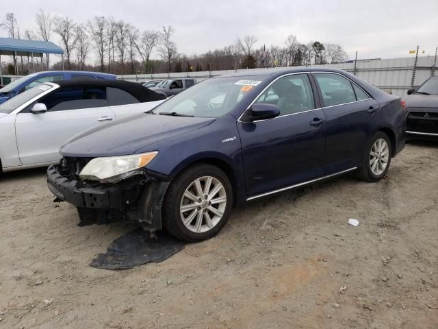 2014 Toyota Camry Hybrid