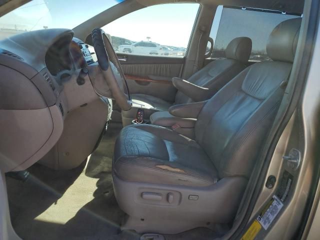 2006 Toyota Sienna XLE