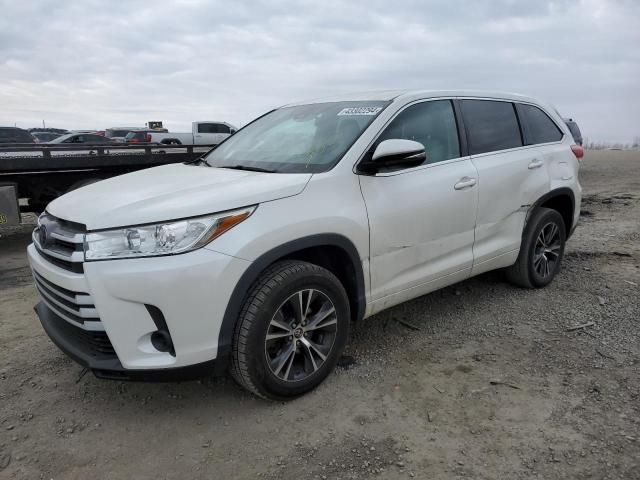 2018 Toyota Highlander LE