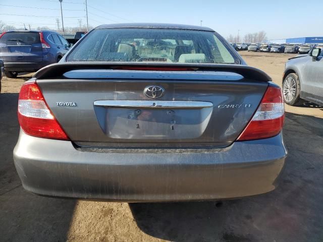 2004 Toyota Camry LE