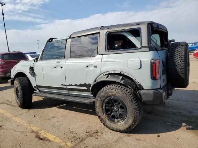 2022 Ford Bronco Base