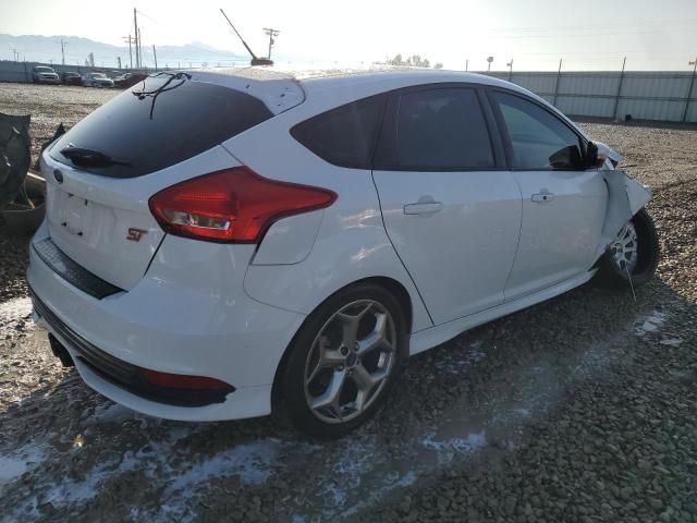 2017 Ford Focus ST