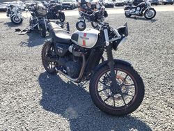 Salvage motorcycles for sale at Lumberton, NC auction: 2016 Triumph Street Twin