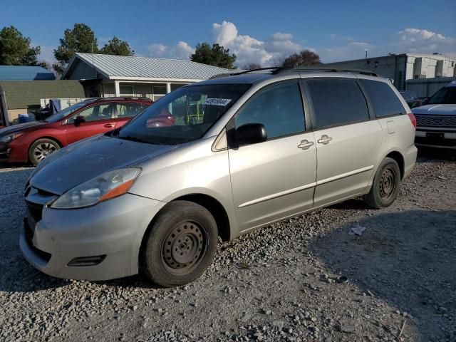 2007 Toyota Sienna CE