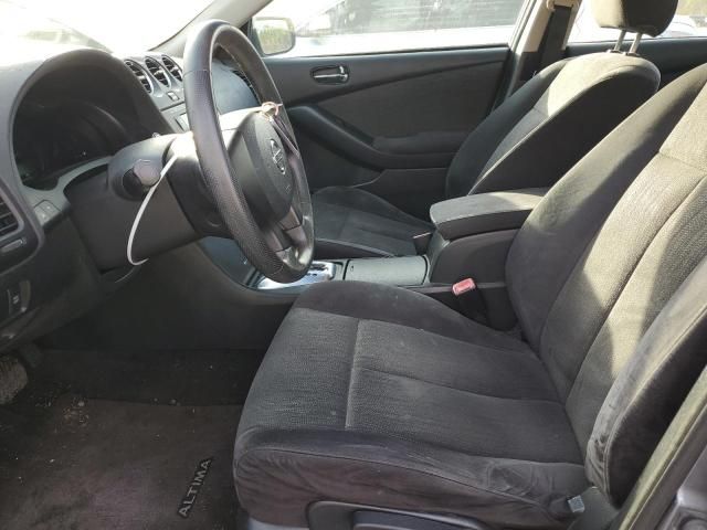 2010 Nissan Altima Base