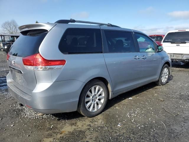 2014 Toyota Sienna XLE