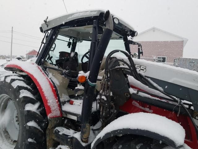 2015 Maserati Tractor