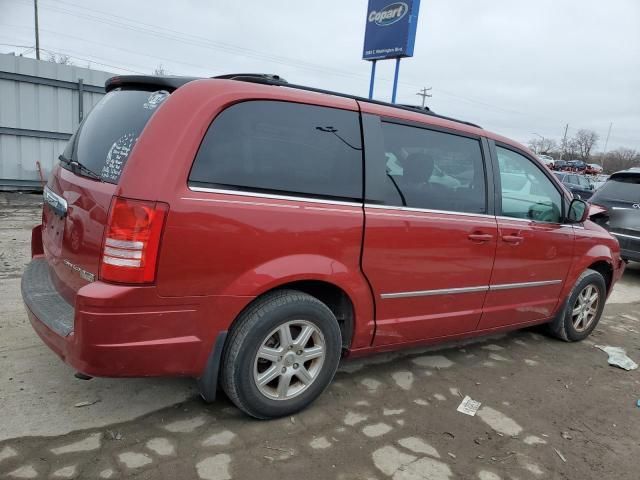 2010 Chrysler Town & Country Touring