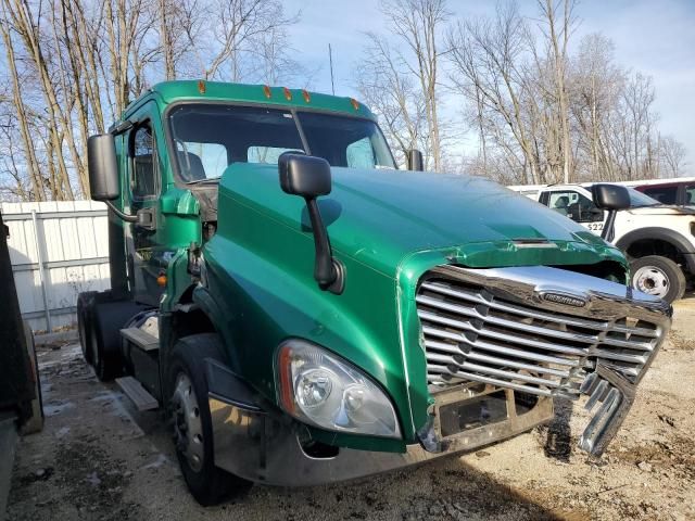 2014 Freightliner Cascadia 125