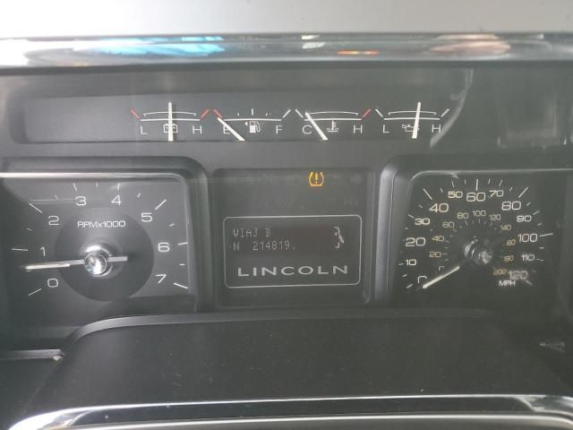 2010 Lincoln Navigator L
