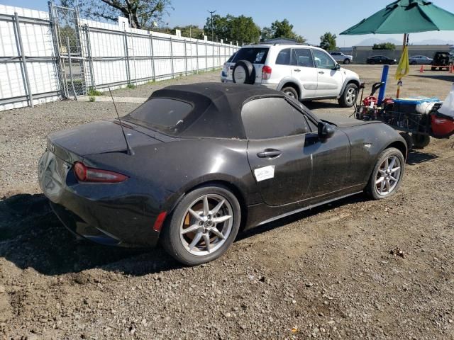 2016 Mazda MX-5 Miata Sport