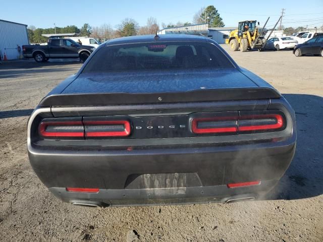 2016 Dodge Challenger SXT