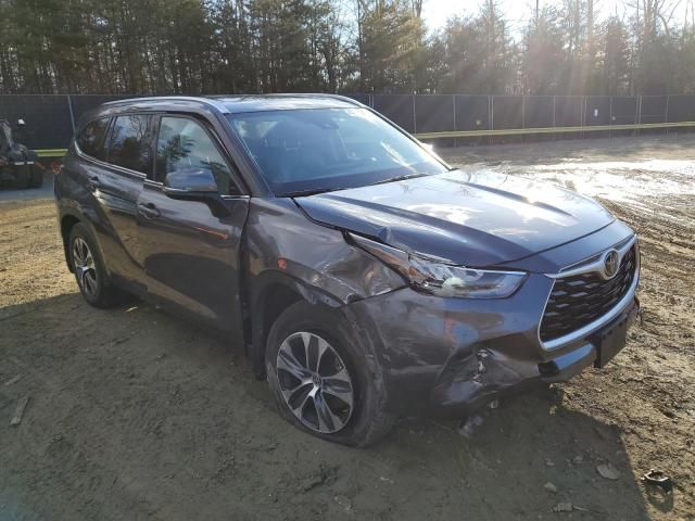 2020 Toyota Highlander XLE