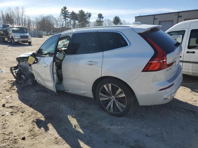 2022 Volvo XC60 B6 Inscription