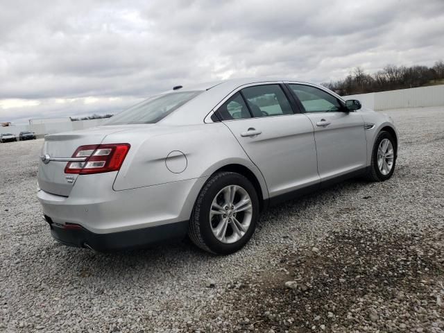 2017 Ford Taurus SEL