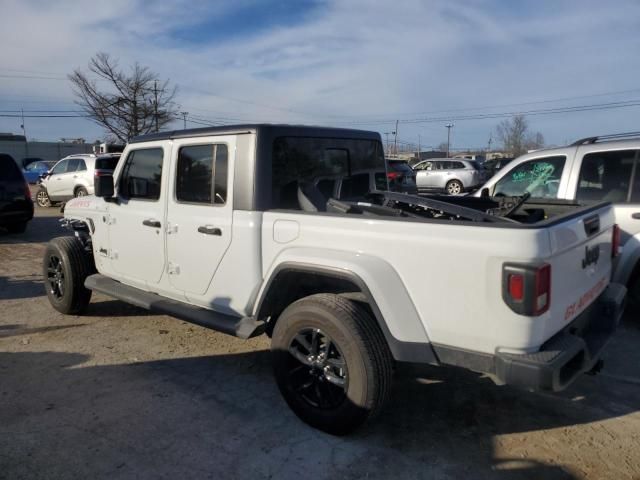 2022 Jeep Gladiator Sport