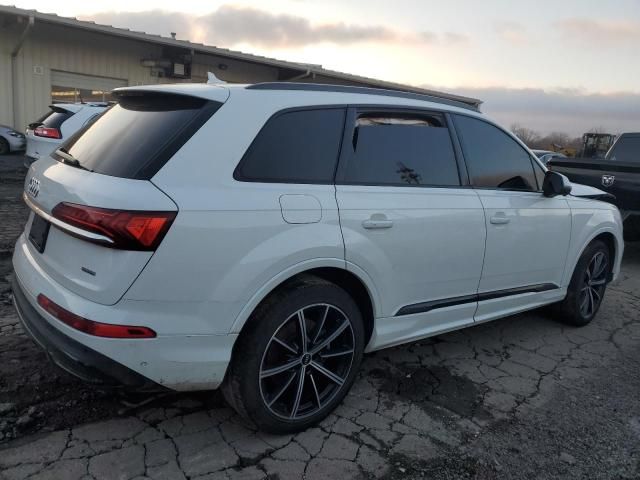 2021 Audi Q7 Premium Plus