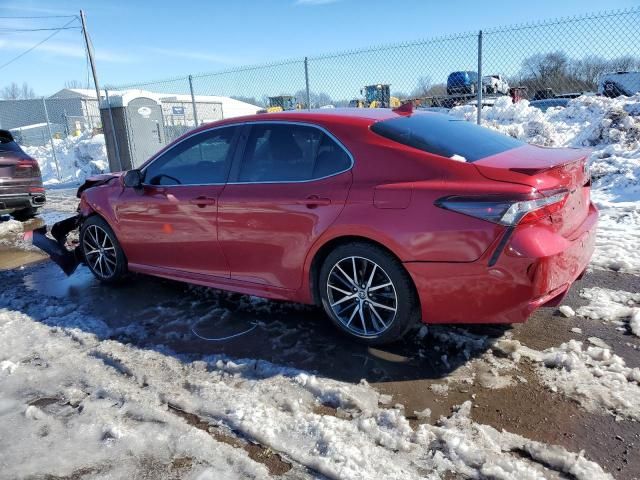 2021 Toyota Camry SE