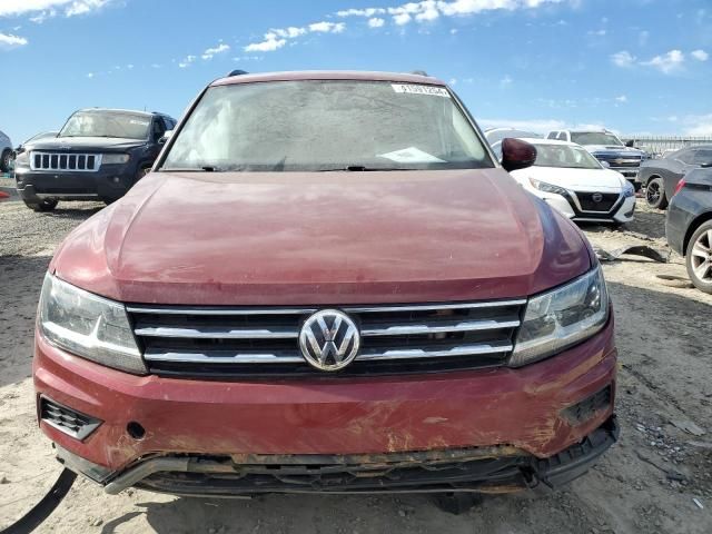 2018 Volkswagen Tiguan SE