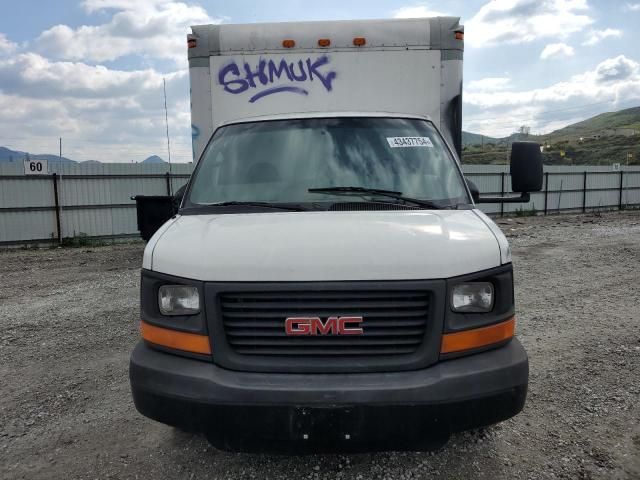 2008 GMC Savana Cutaway G3500