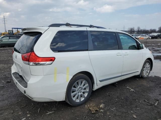 2012 Toyota Sienna XLE