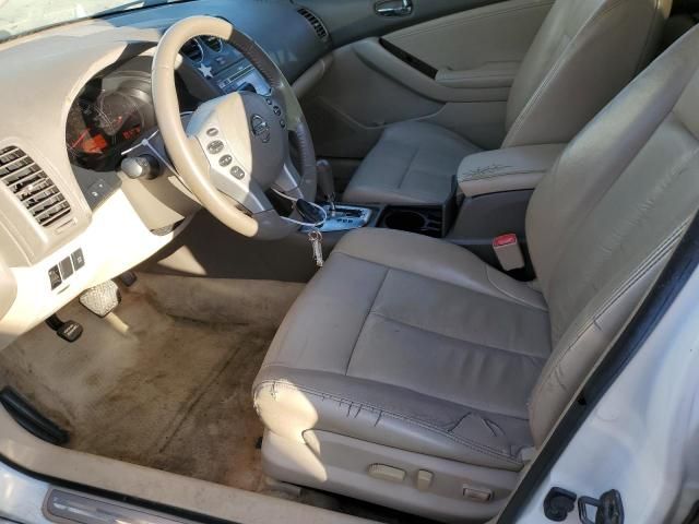 2010 Nissan Altima Base