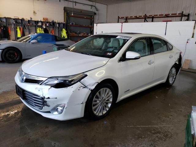 2014 Toyota Avalon Hybrid