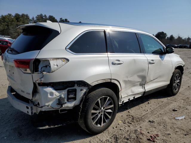 2019 Toyota Highlander SE