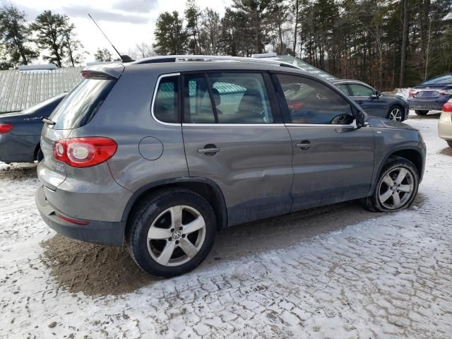 2010 Volkswagen Tiguan SE